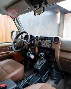 Toyota Land Cruiser 70